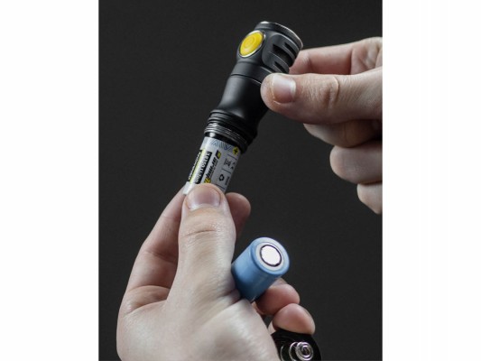 Фонарь Armytek Prime C1 Pro Magnet USB XP-L 930 lm свет тёплый
